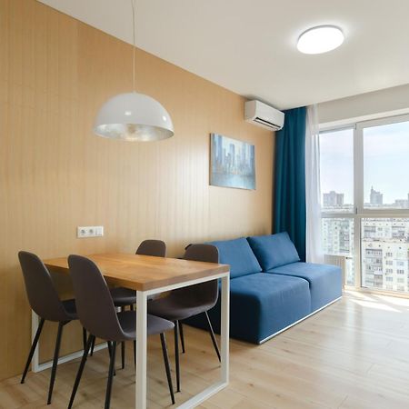 Petrovdom 234-241-86-96 In City View Apartments At Rc Kvartet,Near Central Railway Station Kiev Eksteriør bilde